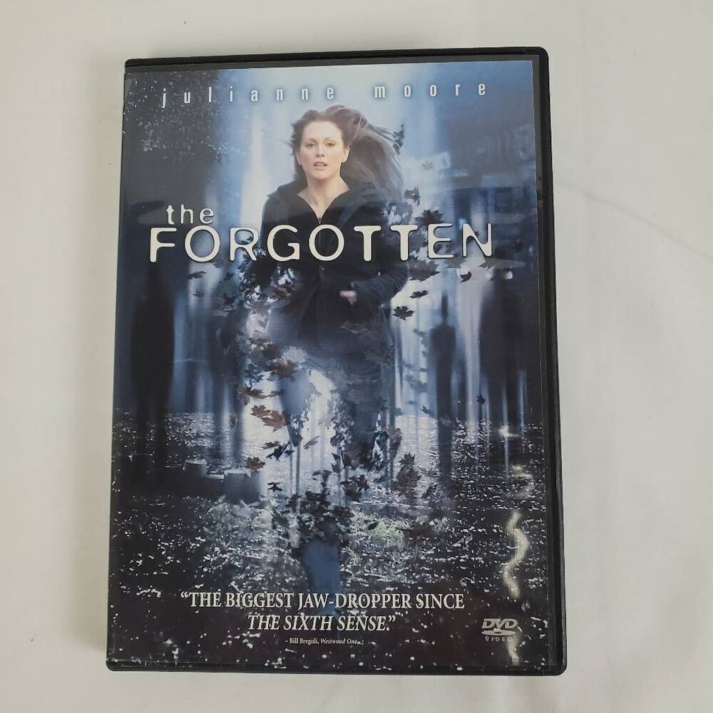 The Forgotten DVD Julianne Moore Mystery Thriller Alternate Ending